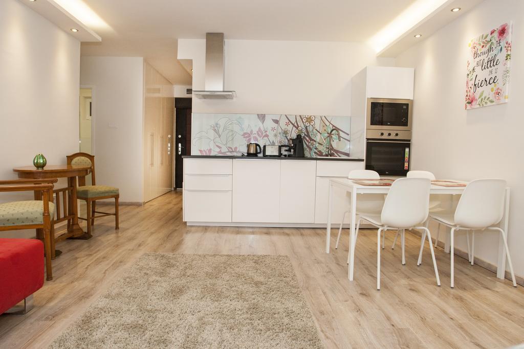 Ilona 2 Bedrooms Apartment In The Center บูดาเปสต์ ภายนอก รูปภาพ